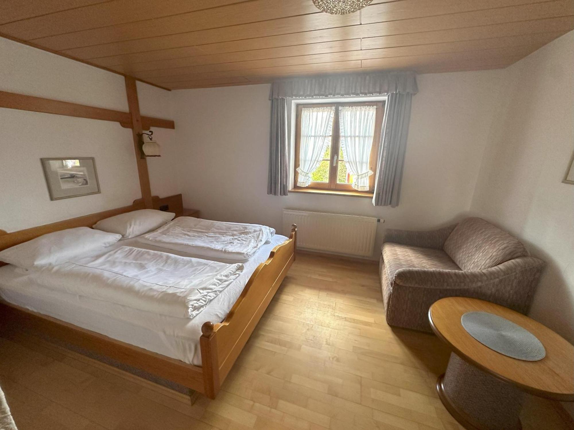 Hoehengasthaus Haldenhof Uberlingen Εξωτερικό φωτογραφία
